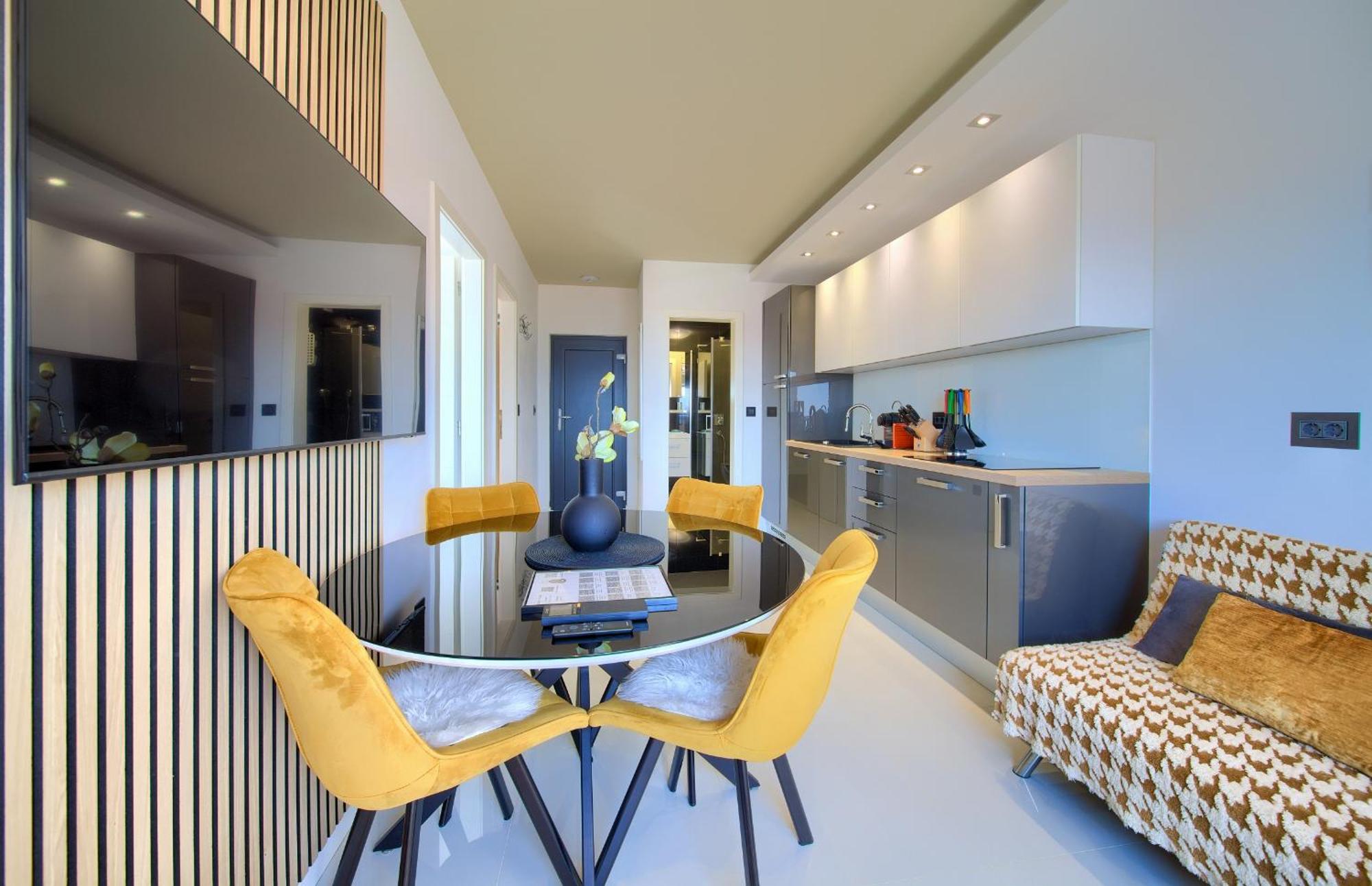 Apartments Sinisa - Krk Town Bagian luar foto